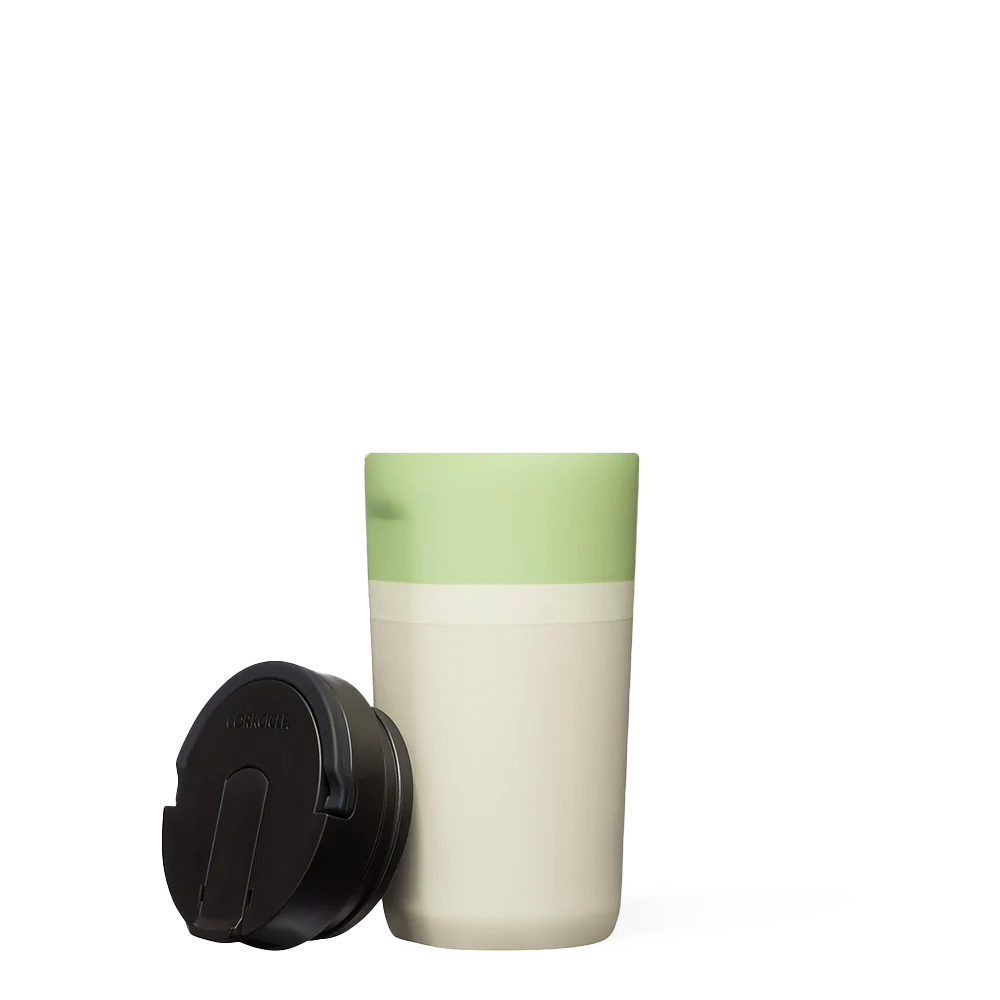 star-warstm-kids-cup-n8 0b29a0bde323--grogu-kids-cup-product-lid-off.png