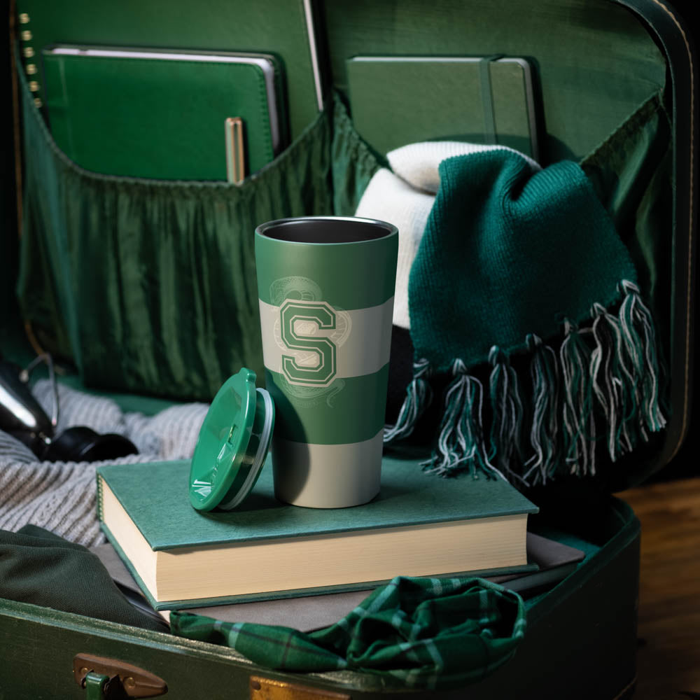 harry-potter-tumbler-v2 84ce9e4c9c5c--HarryPotter-Slytherin-4.jpg