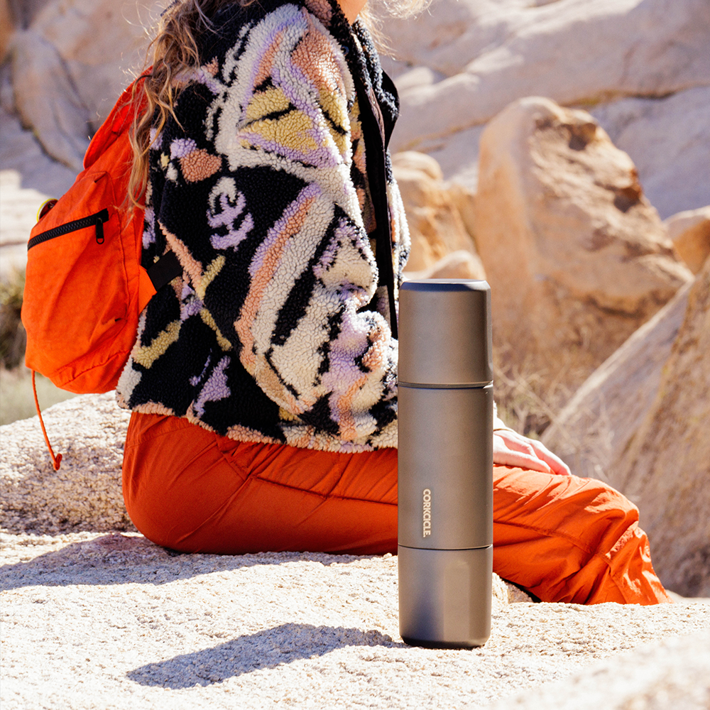 traveler-j5 Traveler_Lifestyle_2.png