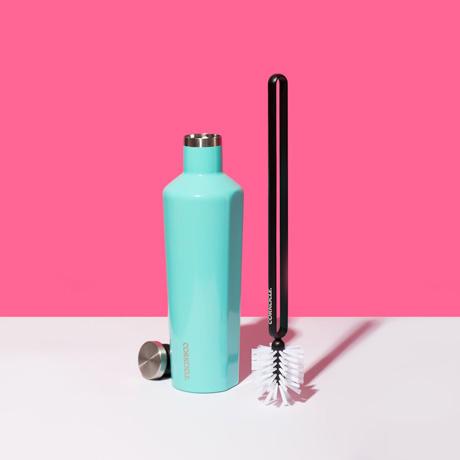 bottle-brush-y7 accessories_bottlebrush_lifestyle.jpg